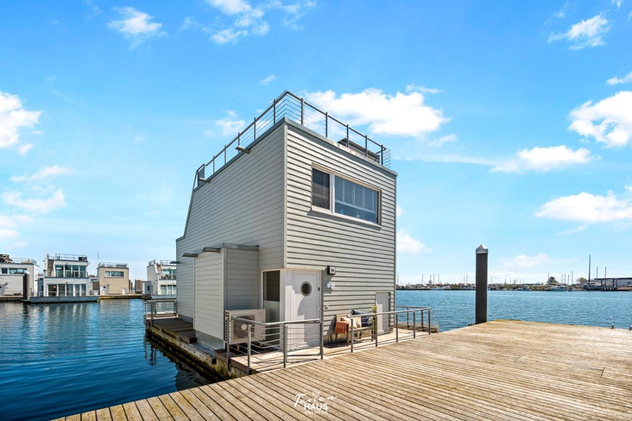 Vila Schwimmendes Haus Aloha Olpenitz Exteriér fotografie